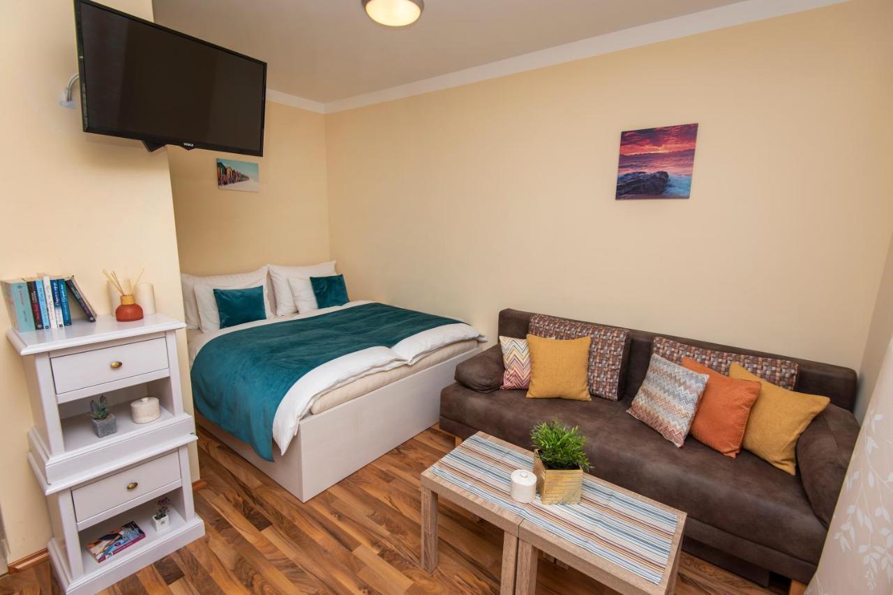 San Marian Apartments Подстрана Екстер'єр фото